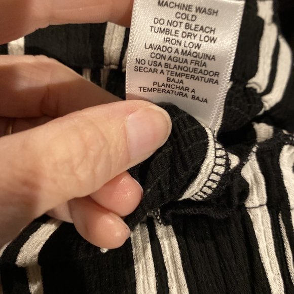 LOVE TREE -- Palazzo Pants, Wide Leg, Elastic Waist, Black/White Vertical Stripe - Picture 8 of 8